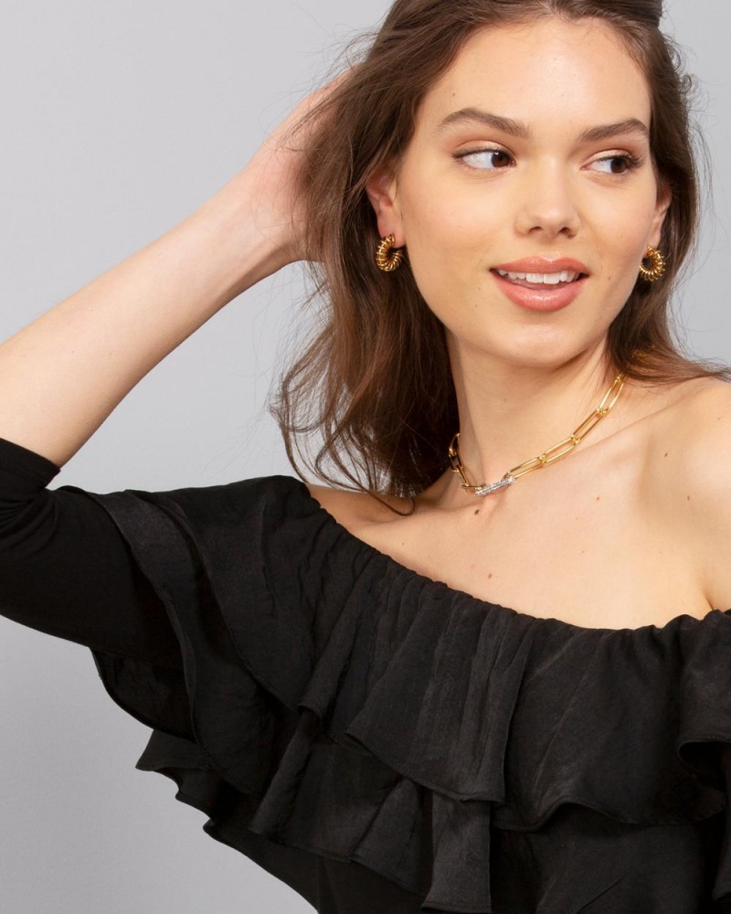 Dámské Topy Vince Camuto Ruffled Off-The-Shoulder Černé | 7654-FTEHR